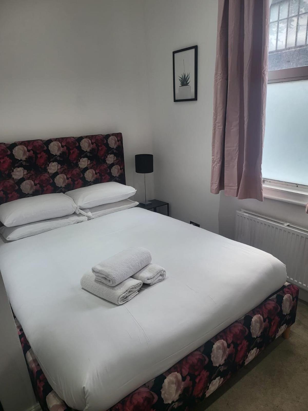 Charming Tower Bridge Apartment Лондон Экстерьер фото